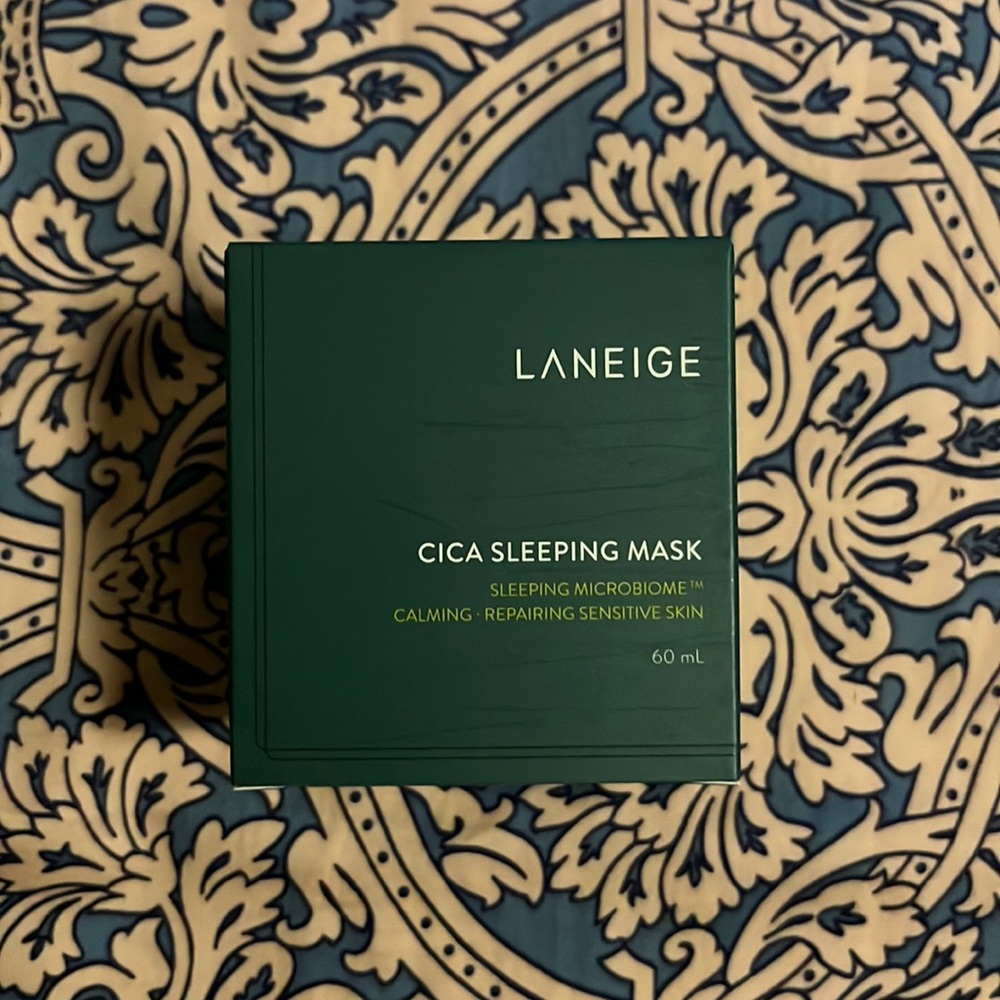 Cica Sleeping Mask🍃